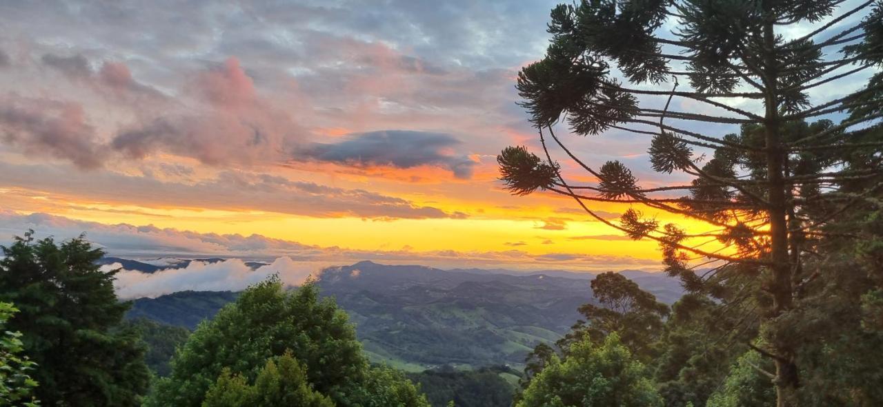 Sitio Nossa Senhora De Loreto Campos do Jordao Dış mekan fotoğraf